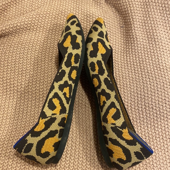 Rothy’s The Point flat in Big Cat - Picture 5 of 7